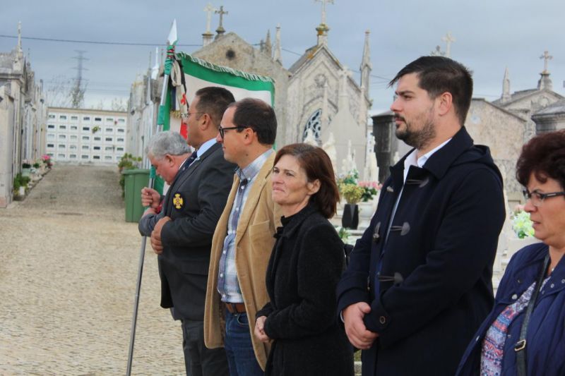 Arruda dos Vinhos homenageou Combatentes